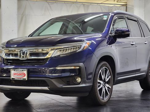 Used 2019 Honda Pilot Touring image 11