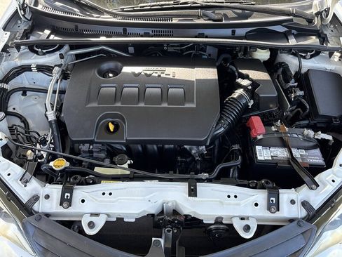 Used 2016 Toyota Corolla LE FWD image 36