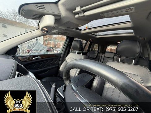 Used 2015 Mercedes-Benz GL 450 4MATIC w/ Lighting Package image 4
