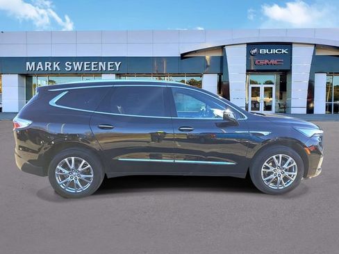 Used 2023 Buick Enclave Essence w/ Experience Buick Package image 30