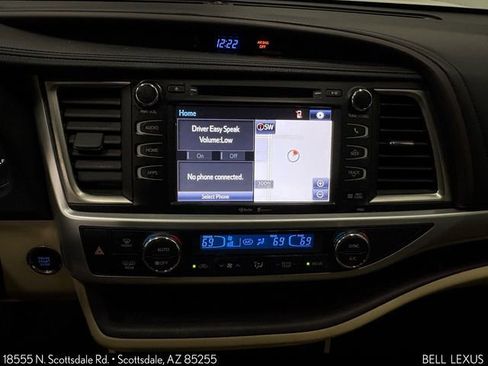 Used 2015 Toyota Highlander XLE FWD image 17