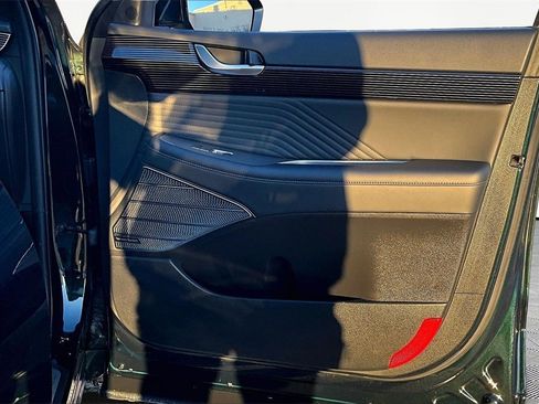 Used 2024 Hyundai Palisade Calligraphy image 24