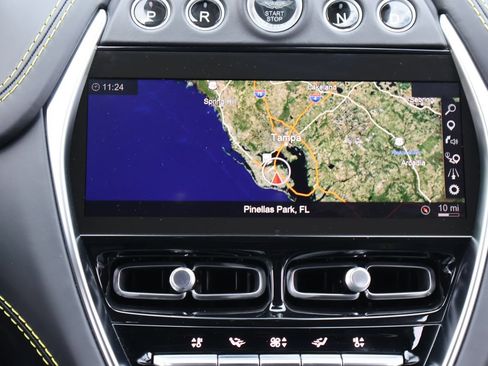 Used 2023 Aston Martin DBX 707 AWD/4WD image 16