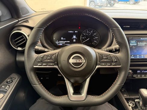 Used 2024 Nissan Kicks SR FWD image 18