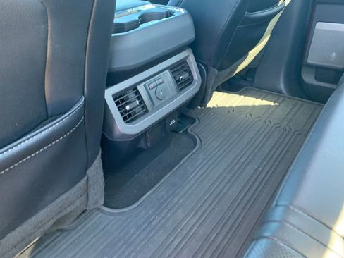 Used 2023 Ford F250 Lariat w/ FX4 Off-Road Package image 18