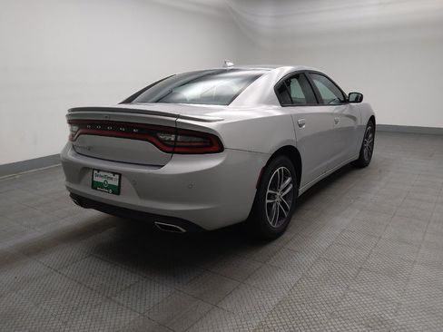 Used 2019 Dodge Charger SXT AWD/4WD image 9