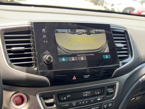 Used 2022 Honda Pilot Special Edition image 18