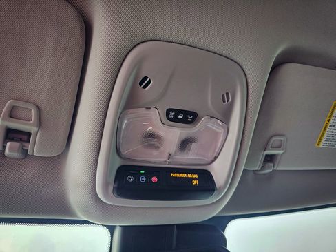 Certified 2024 Chevrolet TrailBlazer LT w/ Convenience Package image 29