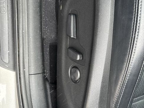 Used 2019 Kia Sorento EX image 24