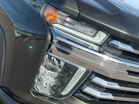 Used 2022 Chevrolet Silverado 3500 High Country w/ LPO, Hitch Package image 29