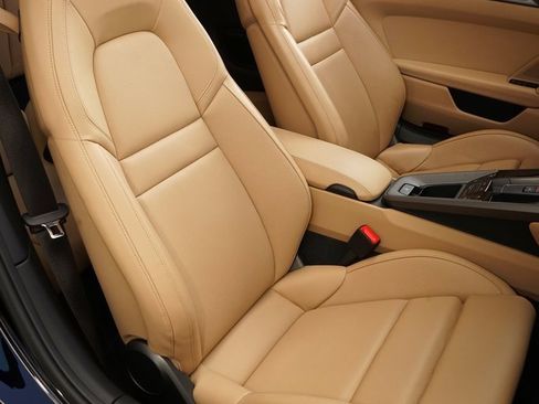 Used 2023 Porsche 911 Targa 4S image 10