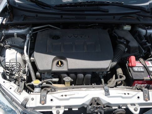 Used 2015 Toyota Corolla S FWD image 28