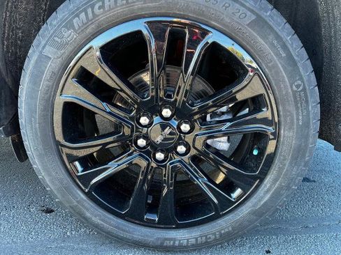 Used 2023 GMC Acadia SLE w/ Driver Convenience Package AWD/4WD image 31