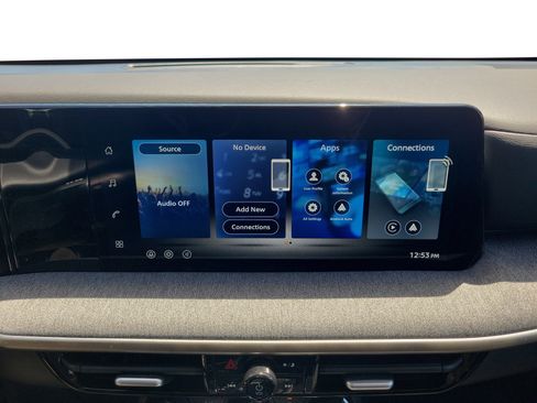 New 2026 Nissan Kicks S FWD image 19