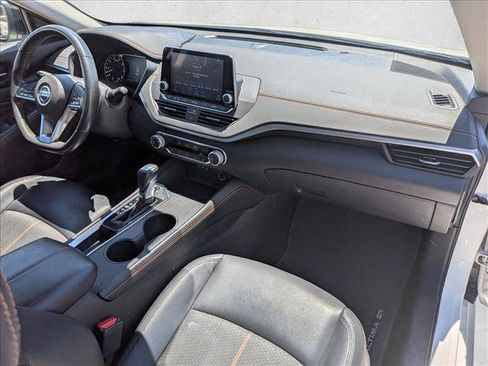 Used 2022 Nissan Altima 2.5 SR FWD image 20