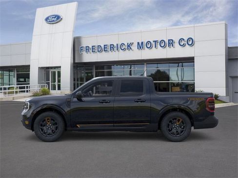 New 2026 Ford Maverick Tremor image 3