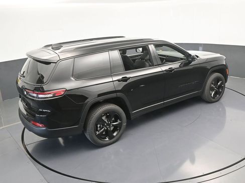 New 2025 Jeep Grand Cherokee L Limited w/ Black Appearance Package image 46