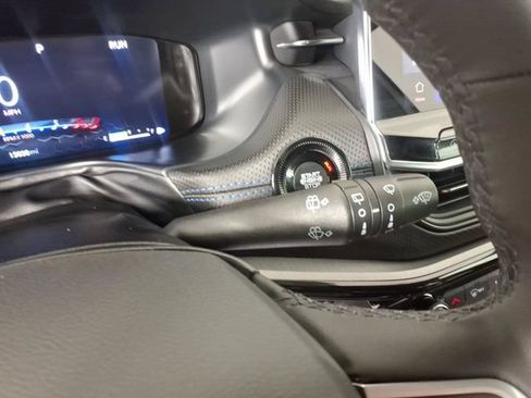 Used 2025 Jeep Compass Limited w/ Driver Assist Group I AWD/4WD image 26