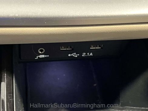 Used 2020 Subaru Outback Limited image 25