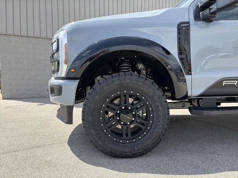 New 2026 Ford F250 4x4 Crew Cab Super Duty image 14