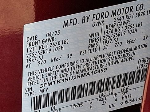 Used 2025 Ford Mustang Mach-E Premium w/ Sport Appearance Package image 26