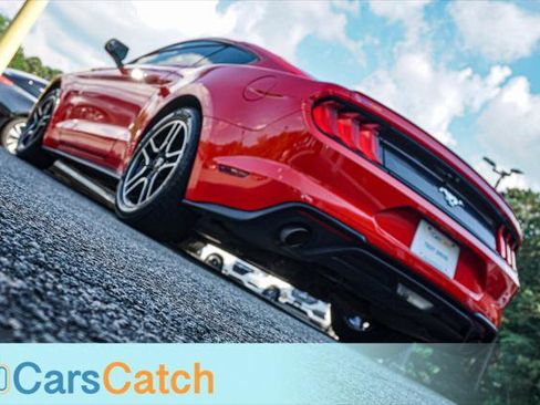 Used 2018 Ford Mustang Premium RWD image 5