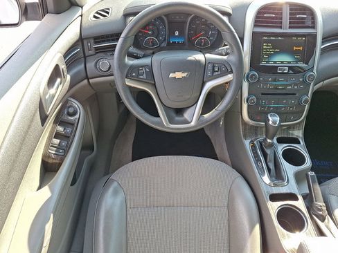 Used 2015 Chevrolet Malibu LT w/ Power Convenience Package FWD image 12