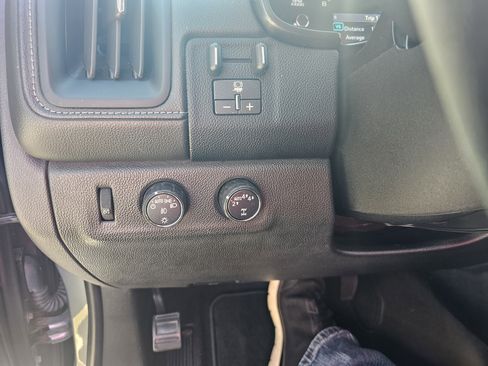 Used 2019 GMC Canyon SLE w/ Trailering Package image 24