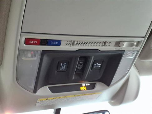 Used 2020 Subaru Forester Sport image 15