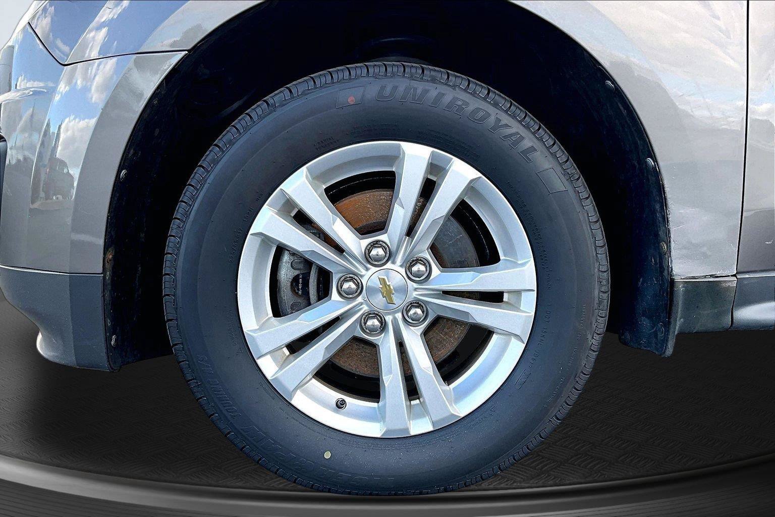 Used 2011 Chevrolet Equinox LT w/ All-Star Package AWD/4WD image 10