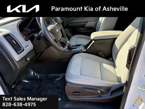Used 2022 Chevrolet Colorado W/T image 14