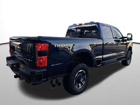 Used 2023 Ford F350 Lariat w/ Lariat Ultimate Package image 6