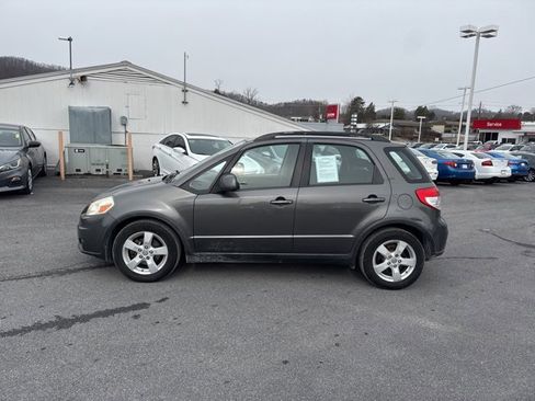 Used 2012 Suzuki SX4 Base image 5
