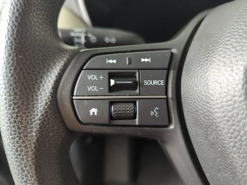 Certified 2024 Honda HR-V LX image 28