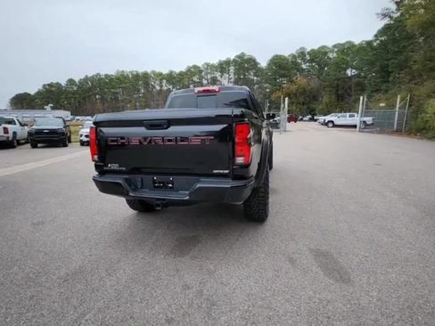 Used 2024 Chevrolet Colorado ZR2 w/ Technology Package image 4