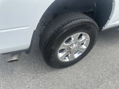 Used 2024 RAM 2500 Big Horn image 24