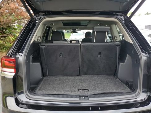 Used 2025 Volkswagen Atlas SEL Premium R-Line AWD/4WD image 14