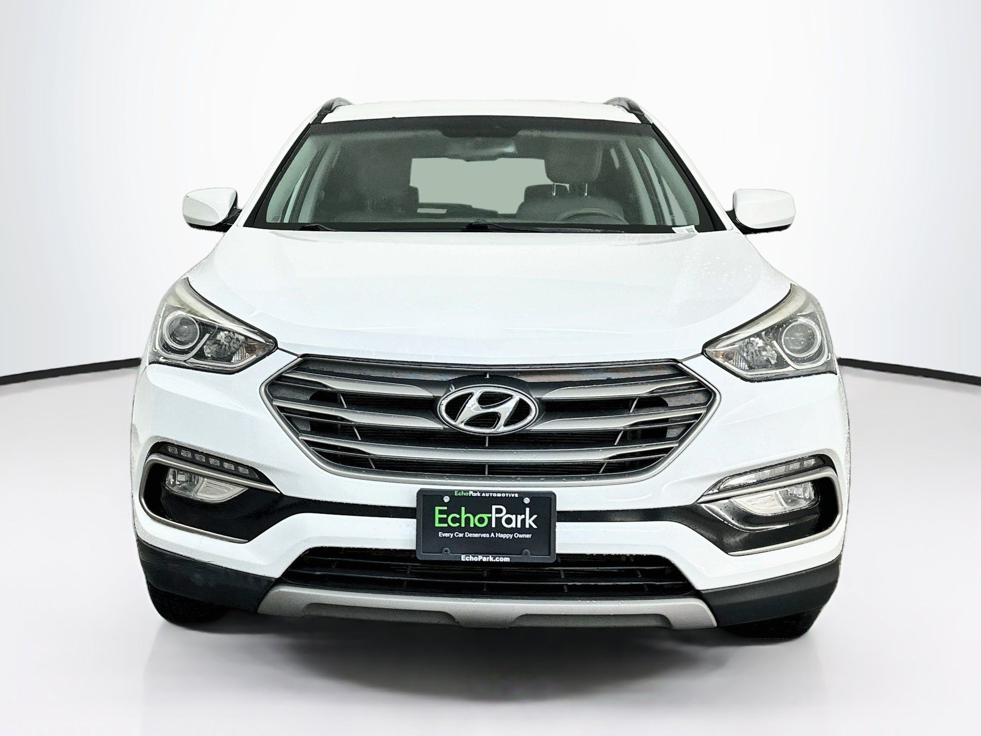 Used 2017 Hyundai Santa Fe Sport AWD/4WD image 2
