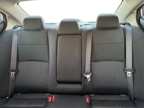 Used 2024 Nissan Altima 2.5 SV image 16