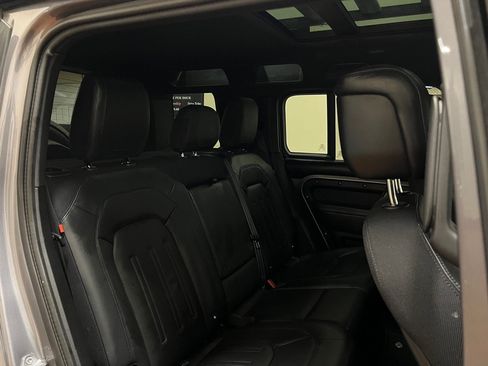 Used 2020 Land Rover Defender 110 X AWD/4WD image 22