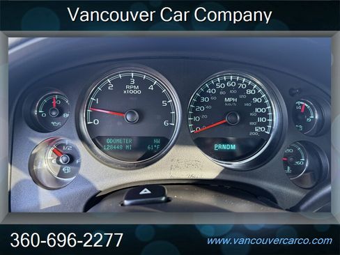 Used 2013 Chevrolet Tahoe LT w/ Luxury Package AWD/4WD image 20
