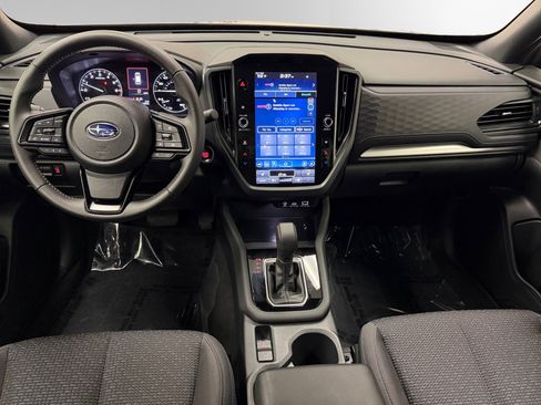 Used 2025 Subaru Forester Premium image 10