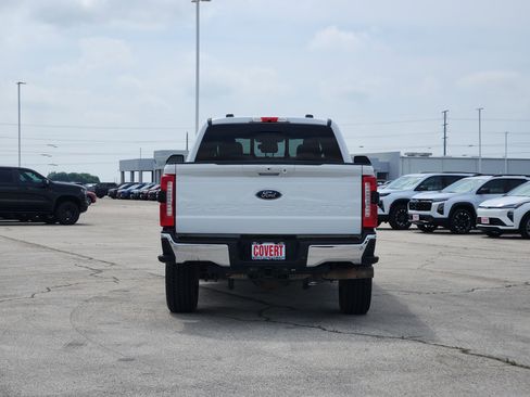 Used 2024 Ford F250 Lariat w/ FX4 Off-Road Package AWD/4WD image 6