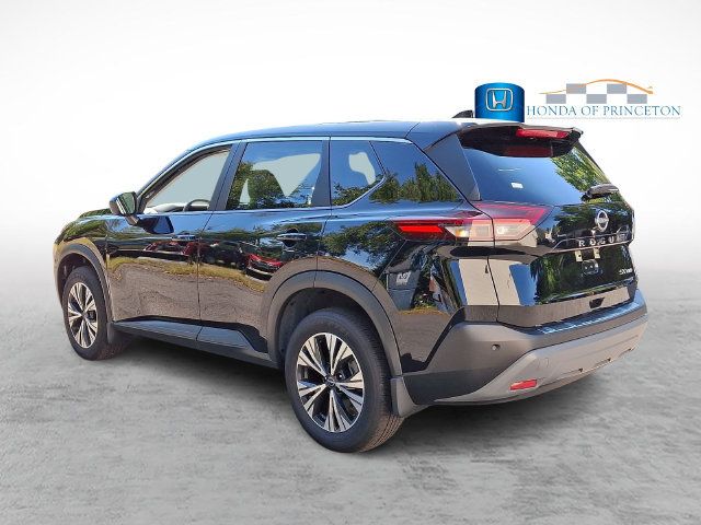 Used 2023 Nissan Rogue SV AWD/4WD image 4