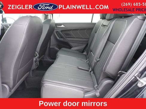 Used 2024 Volkswagen Tiguan SE image 12