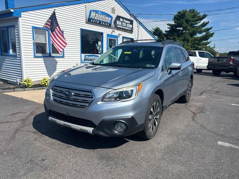 Used 2017 Subaru Outback 2.5i Limited AWD/4WD image 9