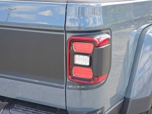 New 2026 Jeep Gladiator Rubicon AWD/4WD image 12