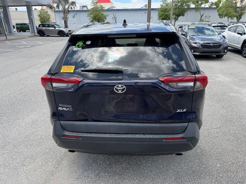 Used 2023 Toyota RAV4 XLE Premium FWD image 6