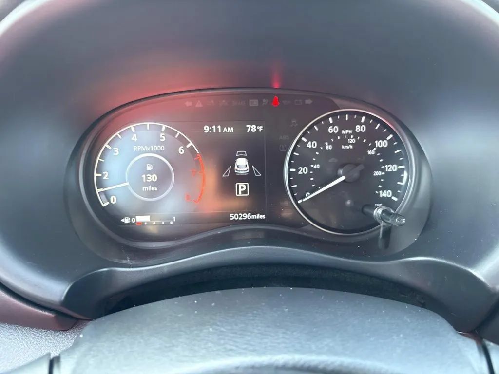 Used 2024 Nissan Kicks SR FWD image 30