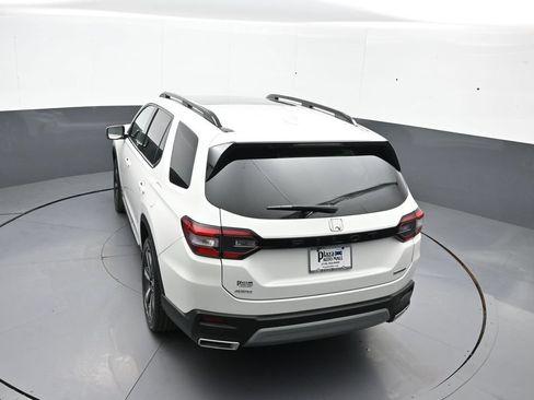 Used 2024 Honda Pilot Touring image 41